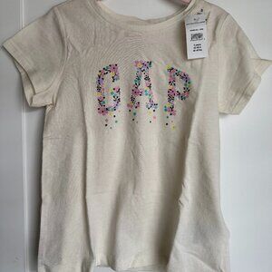 NWT Floral Logo GAP T-shirt Sizes 2y/5y